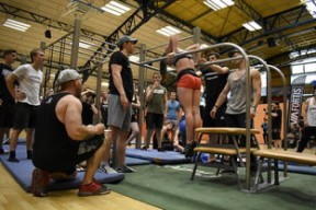 Kaiyun(中国)开云-阿尔及利亚女篮在非洲锦标赛中夺冠，体育水平全面提升，阿尔及利亚女友