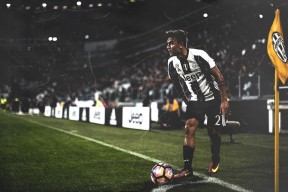 开云体育-“西甲焦点：豪门对决火花四溅，胜者即将锁定榜首”，豪门联赛